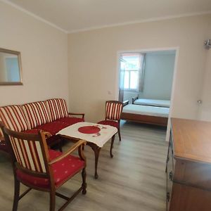 Deluxe Zimmer mit Kingsize-Bett